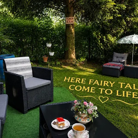 Eldorado - Caloroczny Wakacyjny 35 Km Od Krakowa * Stroza (Myslenice)